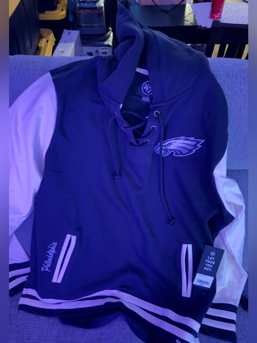 Philadelphia eagles 47 brand hockey hoodie sz xl